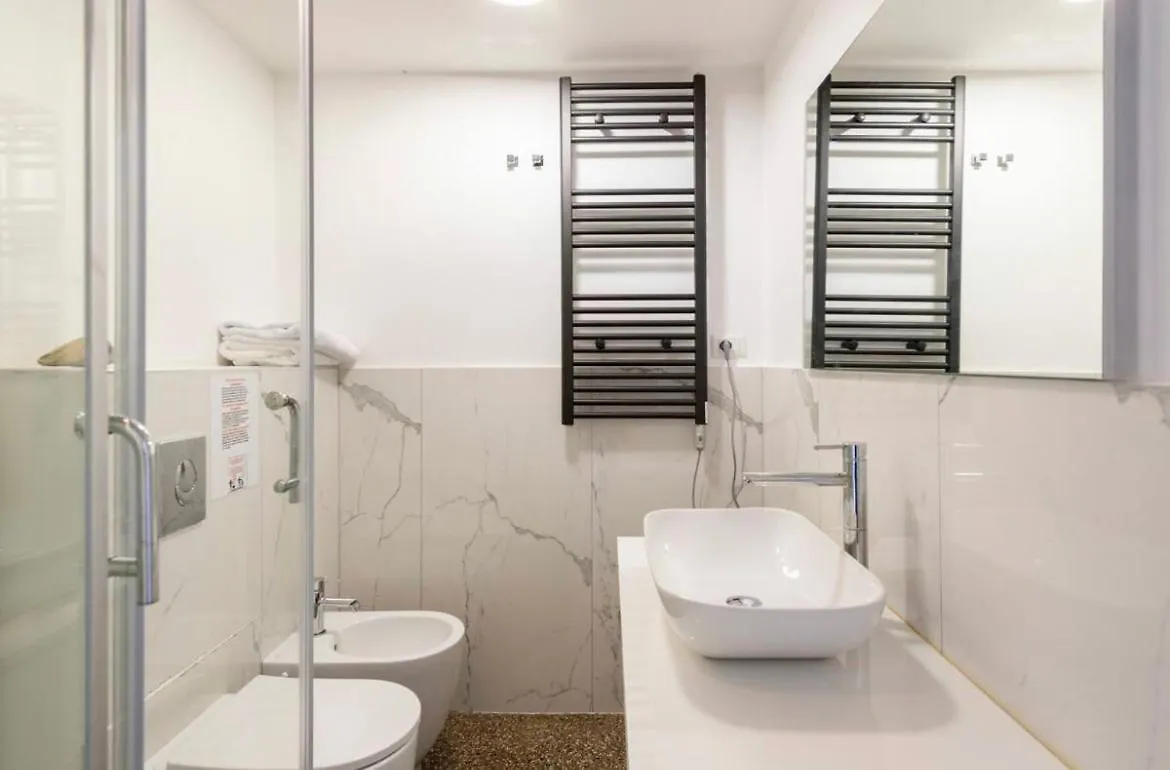 Roma Private Rooms Guest house