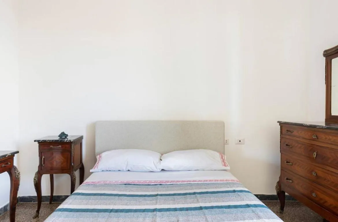 Roma Private Rooms Guest house